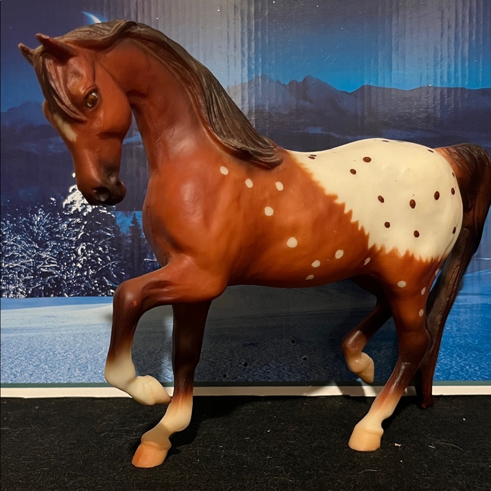 Breyer Prancing Mare-Cinnamon